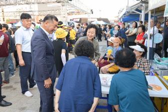 2025년 6월 27일 제4회 유구 색동수국정원 꽃축제 및 제2회 공주 정의송 수국가요제 [유구전통시장 주무대] 이미지